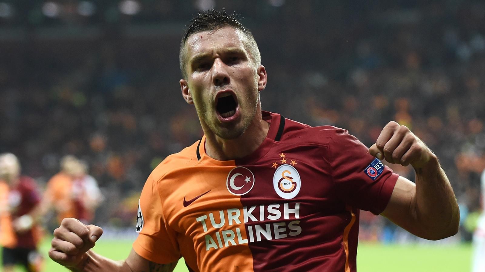 Podolski'ye Japonya yolu gözüktü
