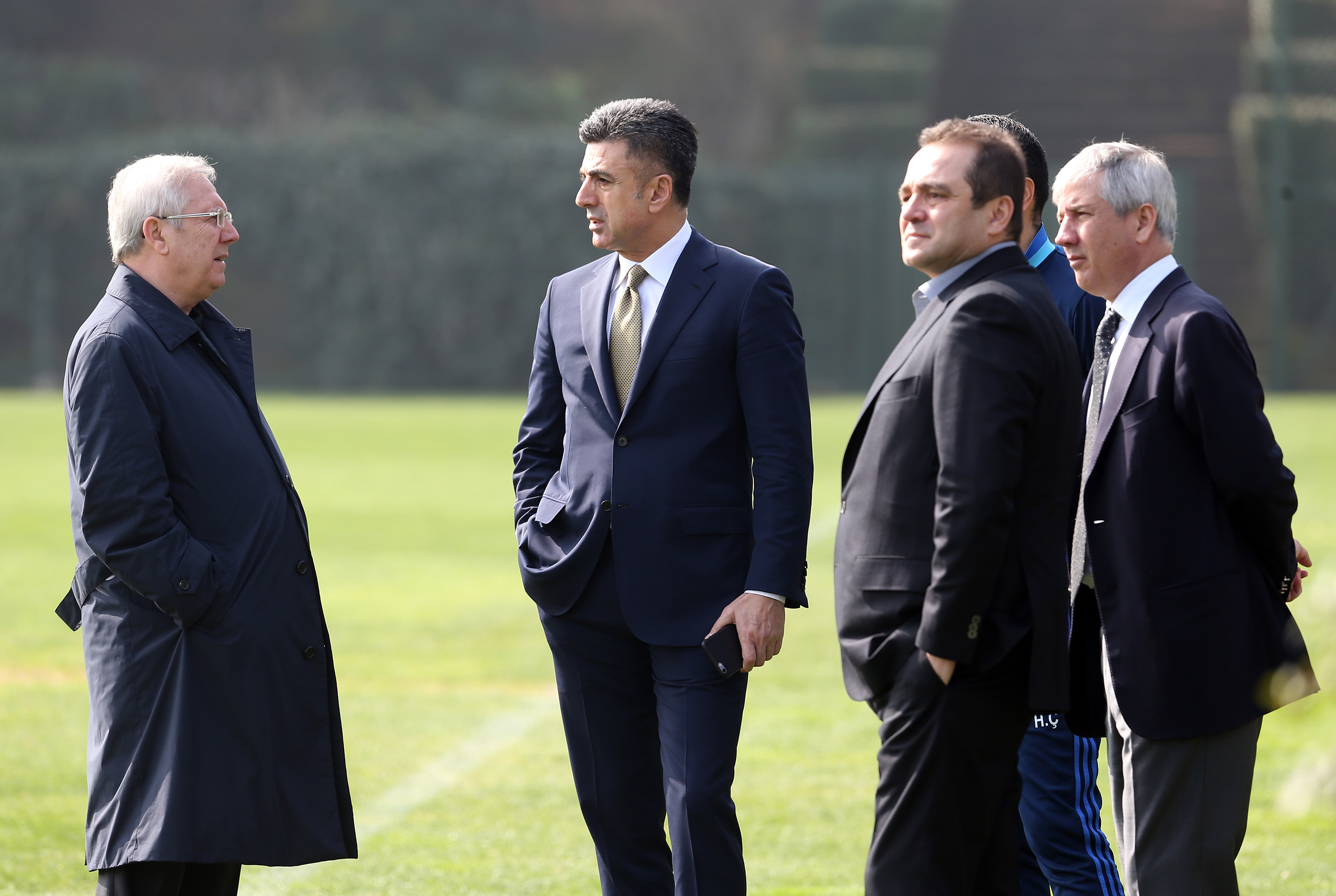 Başkan Yıldırım: Fenerbahçe'ye yakışan oyun oynayın