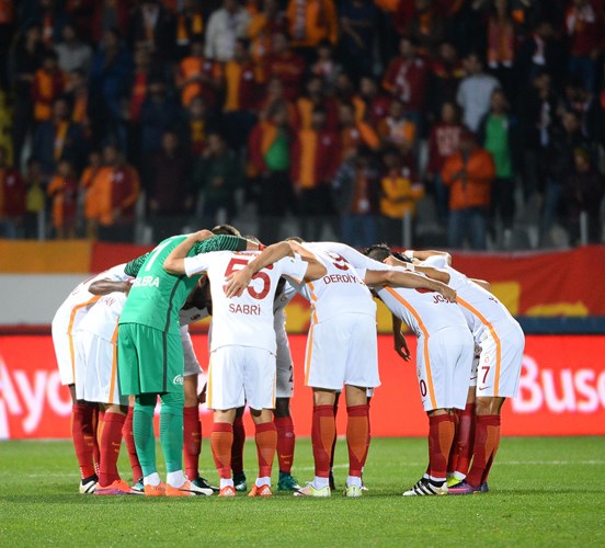 Rakibe nefes aldırmayacak kadar baskı