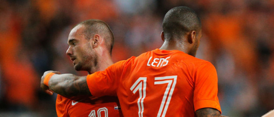 Lens var Sneijder yok