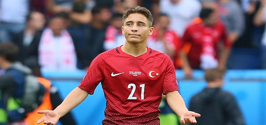 Emre Mor ilk 11'e girdi