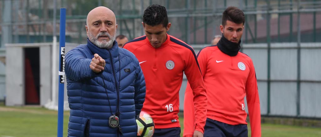 Hikmet Karaman destek bekliyor