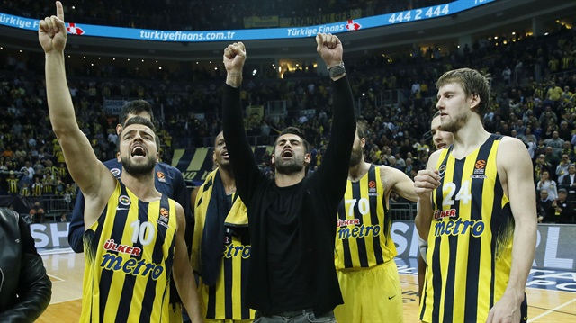 Volkan Demirel dönüyor