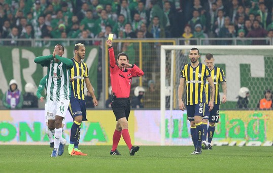 Ali Ay: Daha tecrübeli hakem gelmeliydi