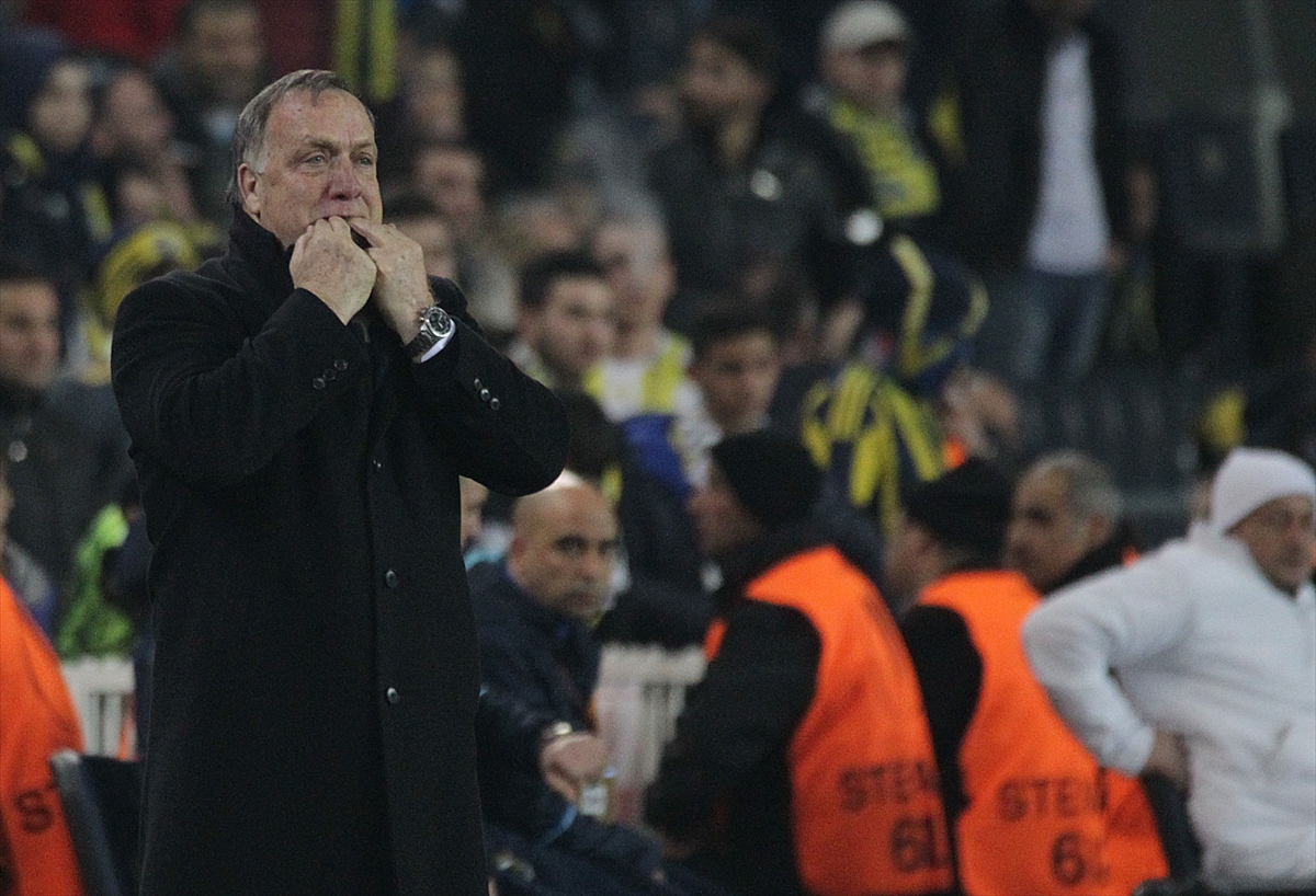 Yönetim, Advocaat ile görüşecek