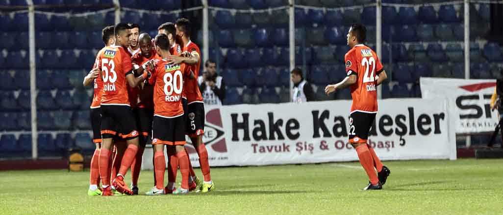 Adanaspor 3 altın puan buldu