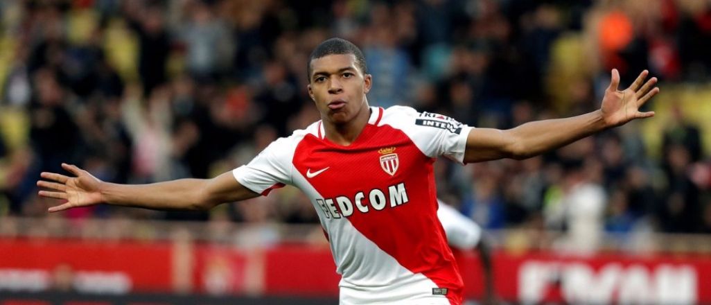 Monaco Bordeaux'u da geçti
