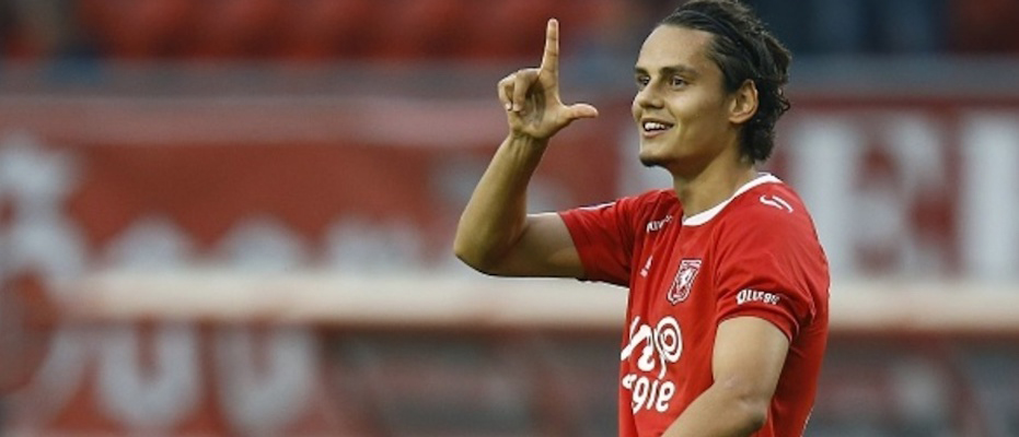 Enes Ünal'ın yıldızı parlıyor