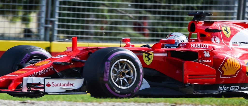 Ferrari, Sebastian Vettel ile açılışı yaptı