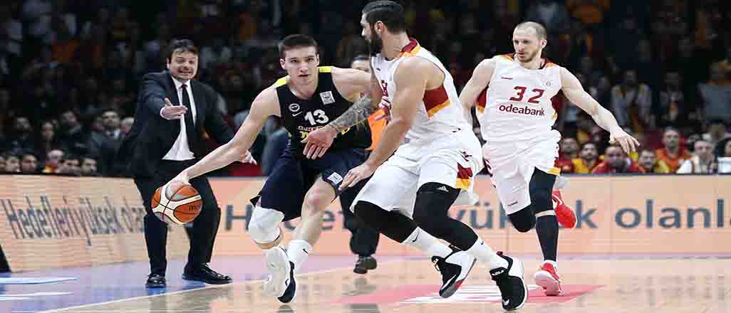 Galatasaray'a 1 maç ceza
