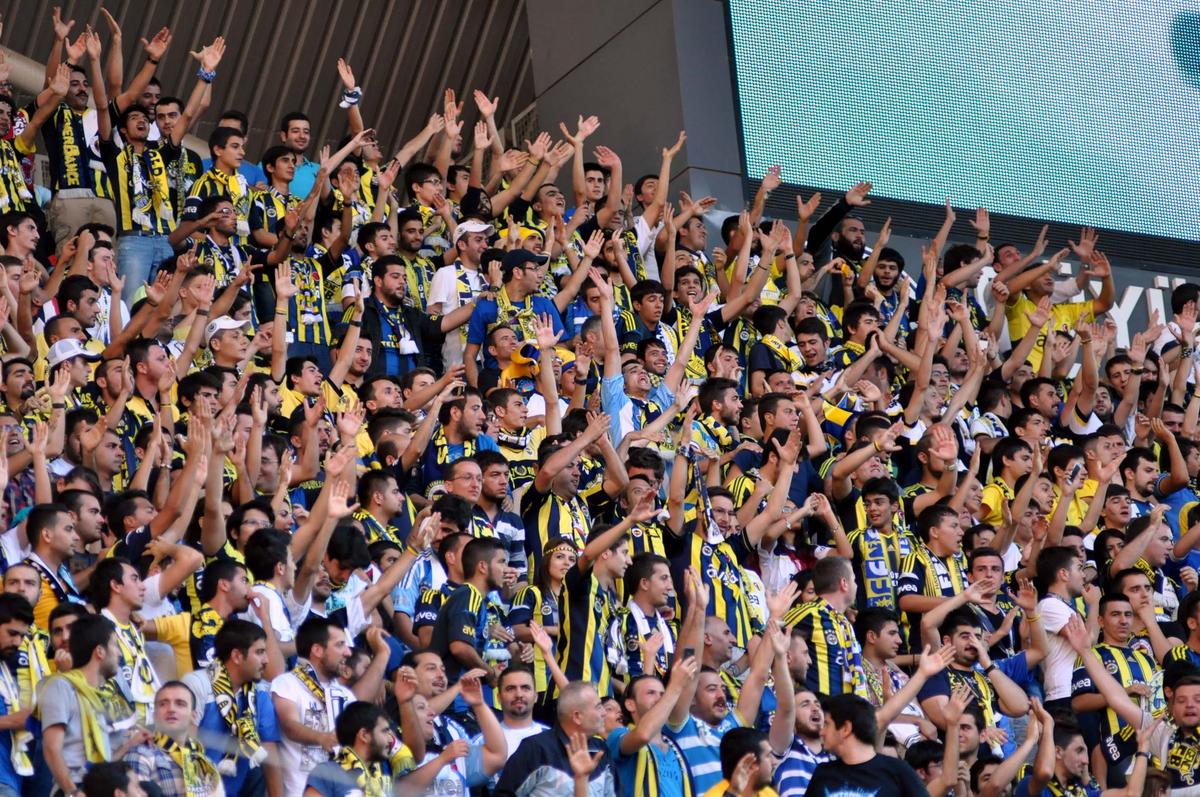 Fenerbahçe'den taraftara önemli uyarı