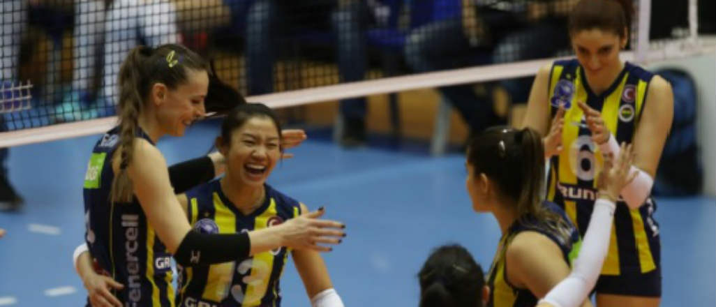 Fenerbahçe yarı finalde