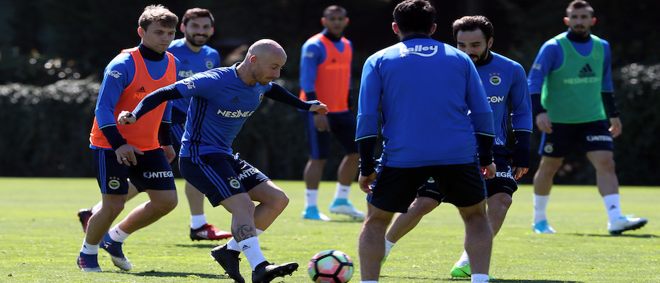 Fenerbahçe 3 puan için çalışıyor