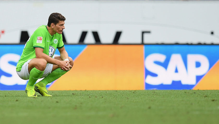 Mario Gomez'in büyük düşüşü!