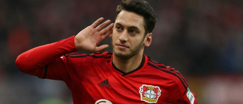 Çalhanoğlu'na Chelsea'den çılgın teklif