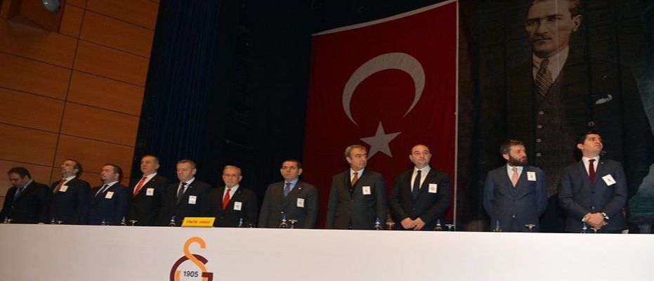 Dursun Özbek yönetimi ibra edildi