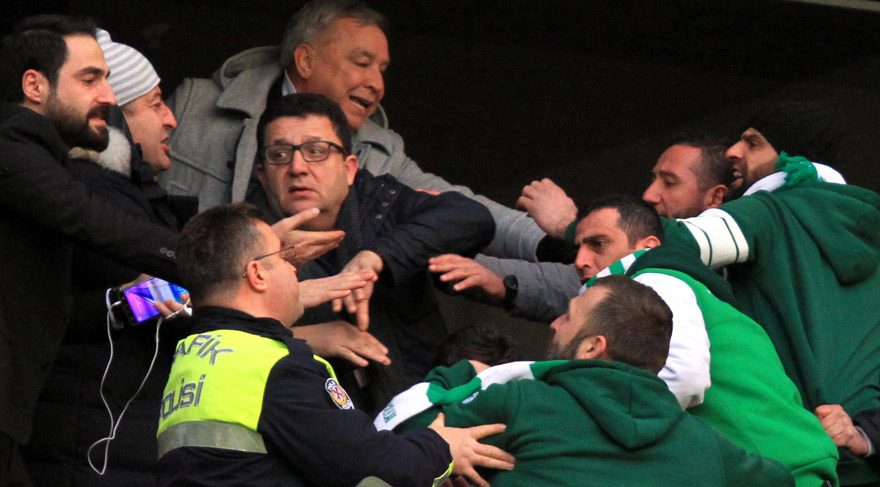 "Konyaspor'dan özür bekliyoruz"