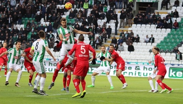 Maç öncesi Konya'da gerginlik!