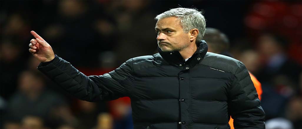 Mourinho United'ın transfer politikasını eleştirdi