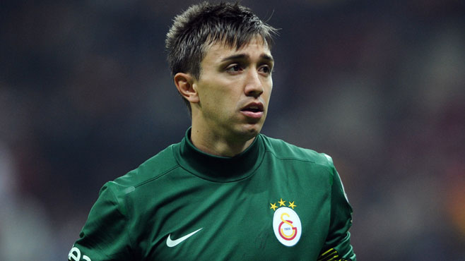 Muslera: Yeni sözleşme bekliyorum