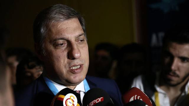 Nazifoğlu'ndan Terim açıklaması
