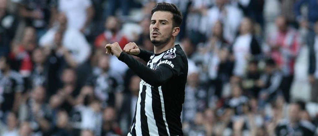 Oğuzhan Özyakup Avrupa'nın takibinde