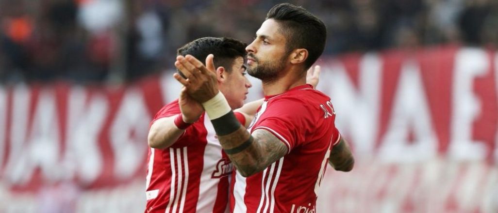 Olympiakos ligde hata yapmadı