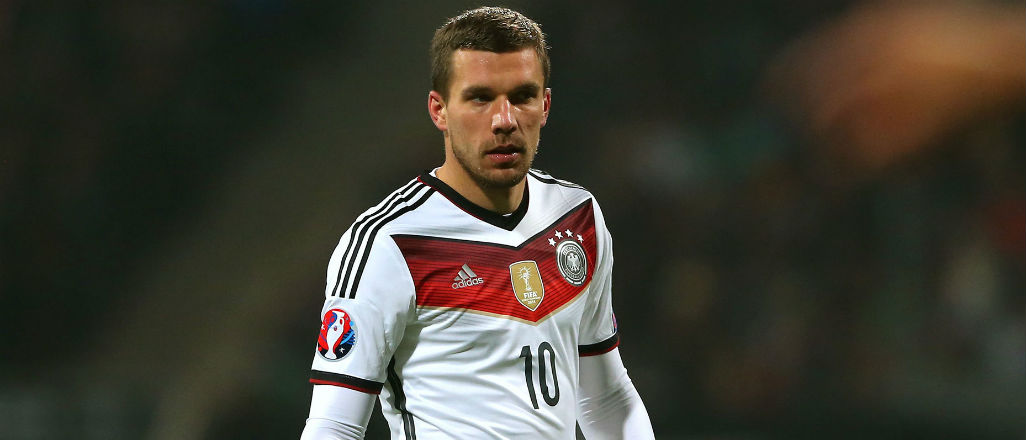 Podolski Almanya ile noktayı koyuyor