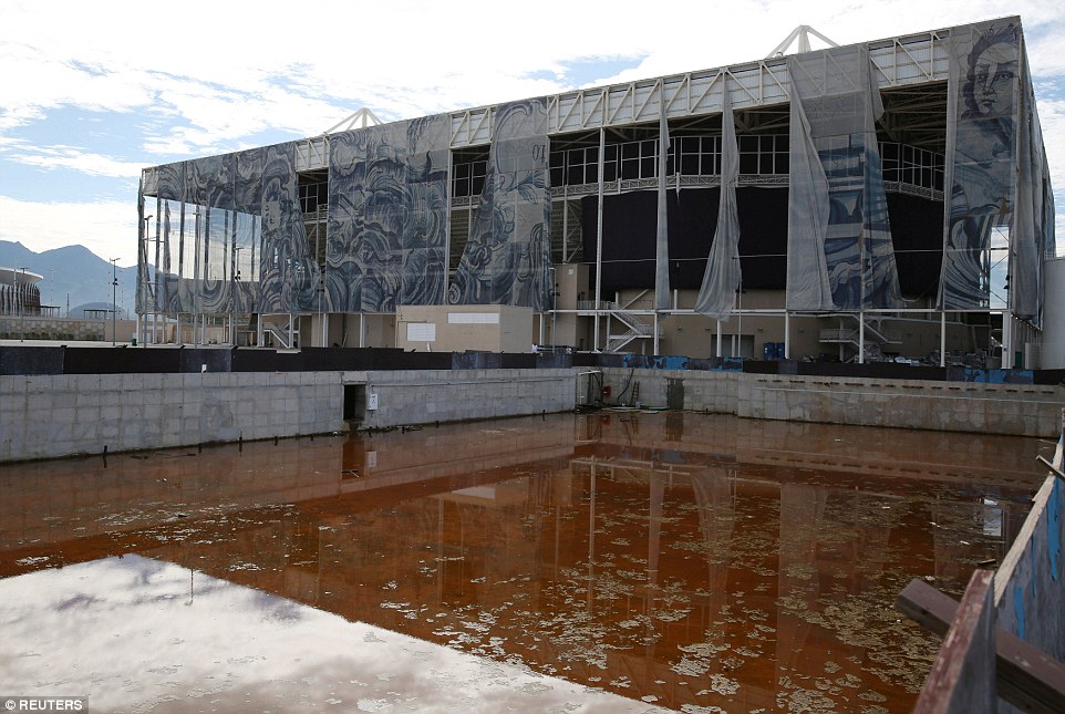 Olimpiyatlardan geriye döküntüler kaldı