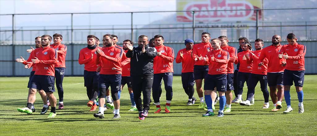 Çaykur Rizespor'da Trabzonspor hazırlıkları