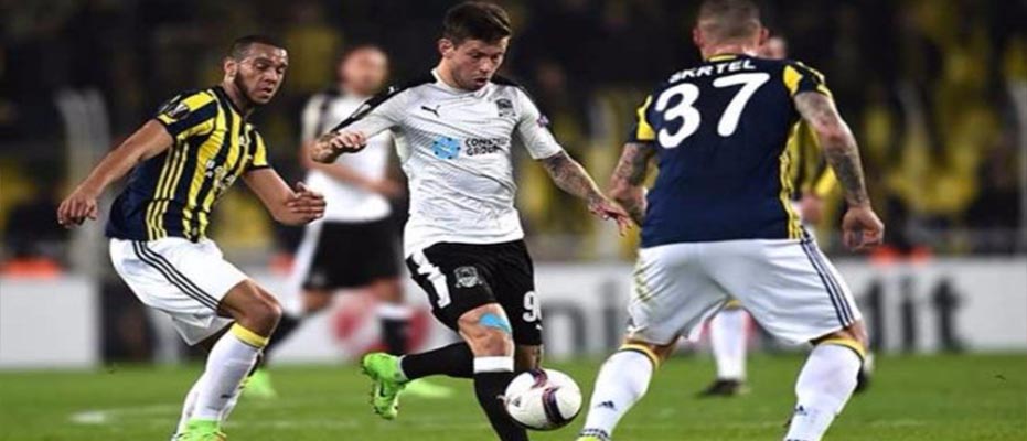 Al Emenike'yi ver Smolov'u