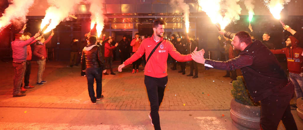 Trabzonspor şampiyon gibi karşılandı