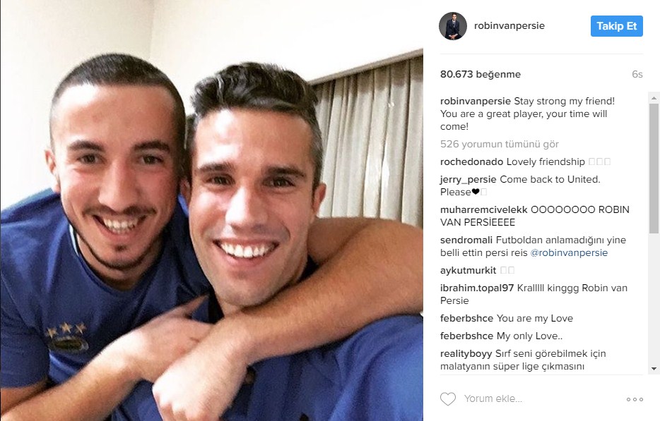 Van Persie'den Uygar'a: Zamanın gelecek