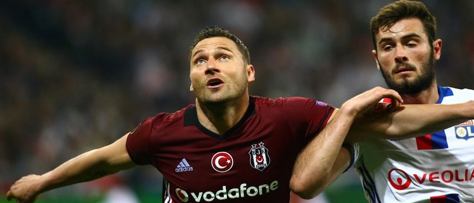 Şenol Güneş'in savunma formülü