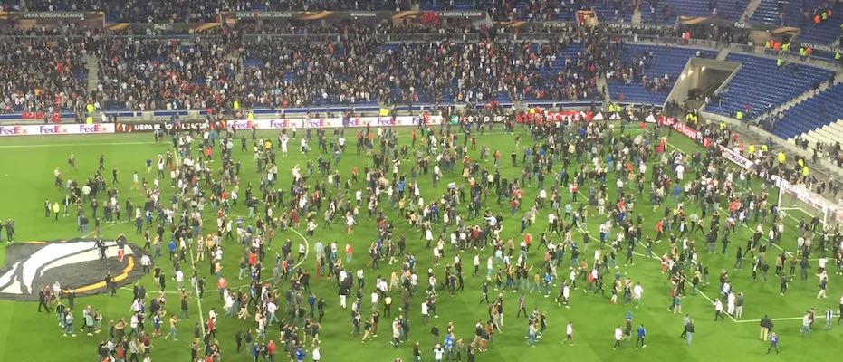 Beşiktaş ve Lyon UEFA Disiplin Kurulu'nda