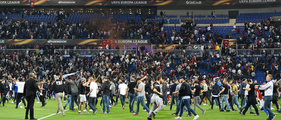Lyon taraftarı Vodafone Arena'ya gelmiyor