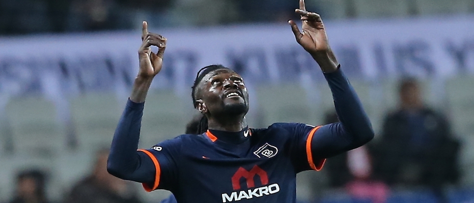 Adebayor'dan Başakşehir'e iyi haber