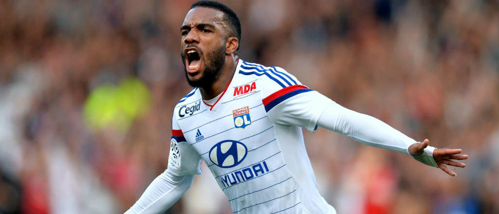 Arsenal'in gözü Lacazette'in üzerinde