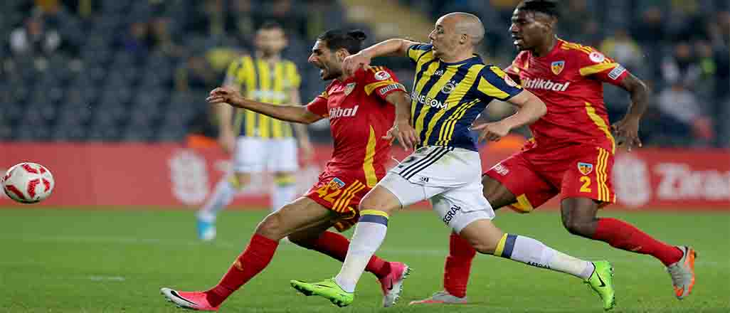 Aatif Chahechouhe Akhisarspor'u seviyor