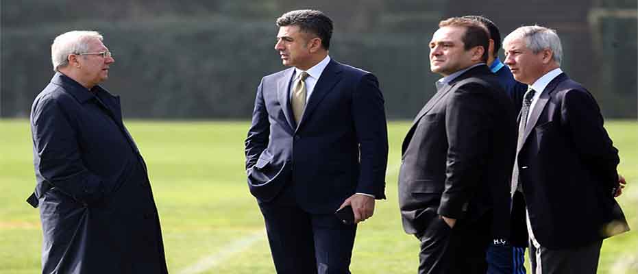 Fenerbahçe transfer harekatına başlıyor