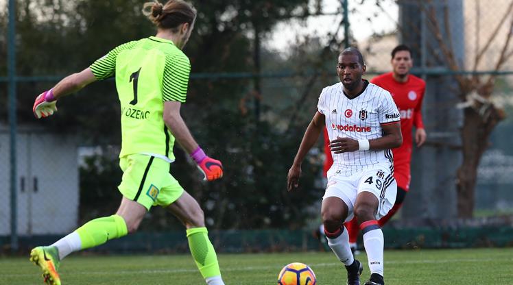 Beşiktaş'tan tatsız prova: 2-4