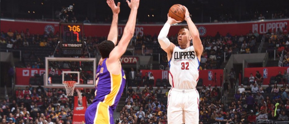 Los Angeles derbisi Clippers'ın