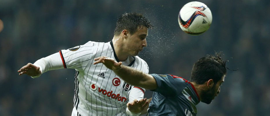 Marcelo'nun yerine Mitrovic