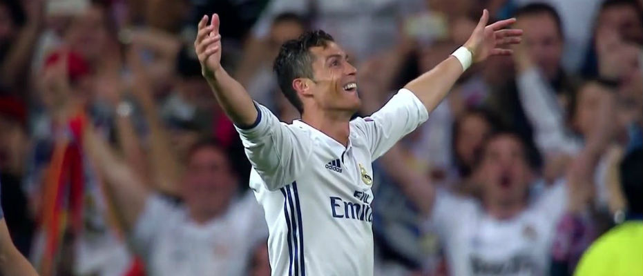 Ronaldo Şampiyonlar Ligi'nde de '100' dedi