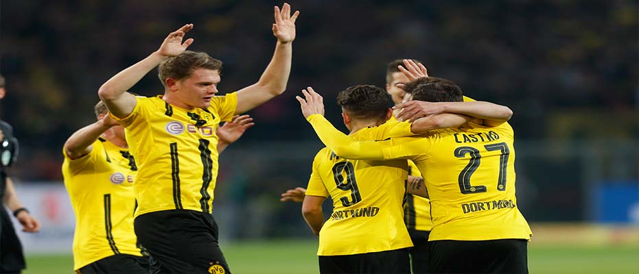 Fenerbahçe talip oldu, Emre Mor onbire girdi