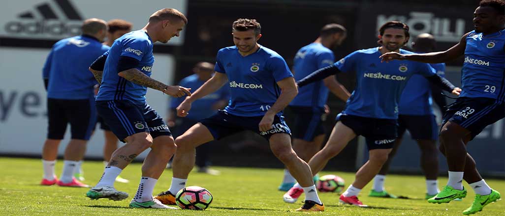 Fenerbahçe'de Rizespor mesaisi başladı