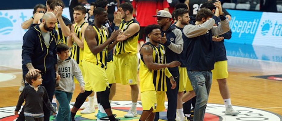 Fenerbahçe ikinci yarıda coştu