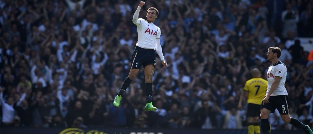 Tottenham yarıştan kopmuyor