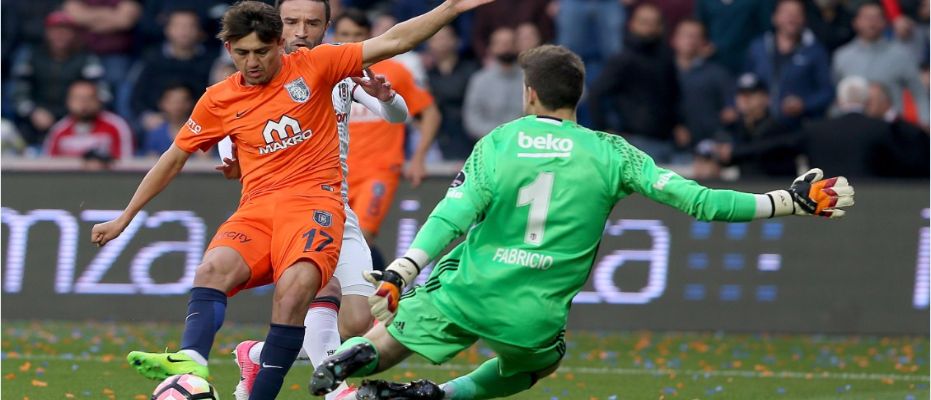Beşiktaş 12 dakikada üç gol yedi