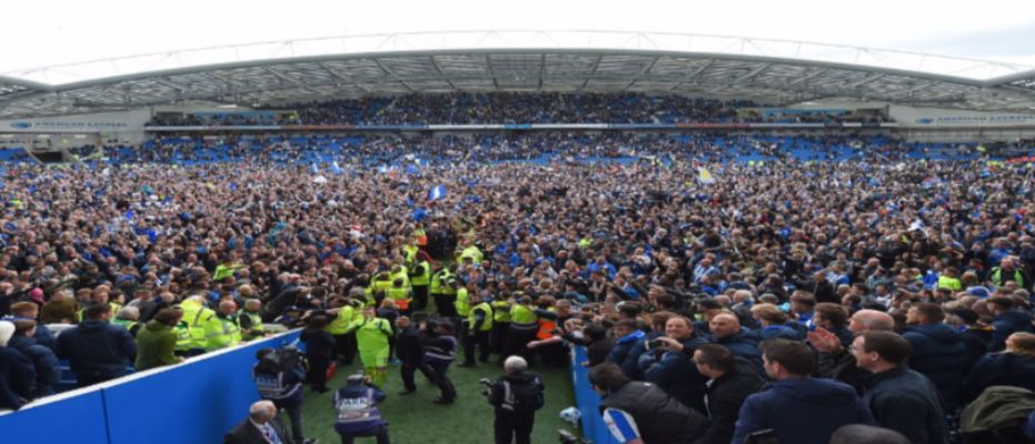 Brighton Premier Lig'e yükseldi